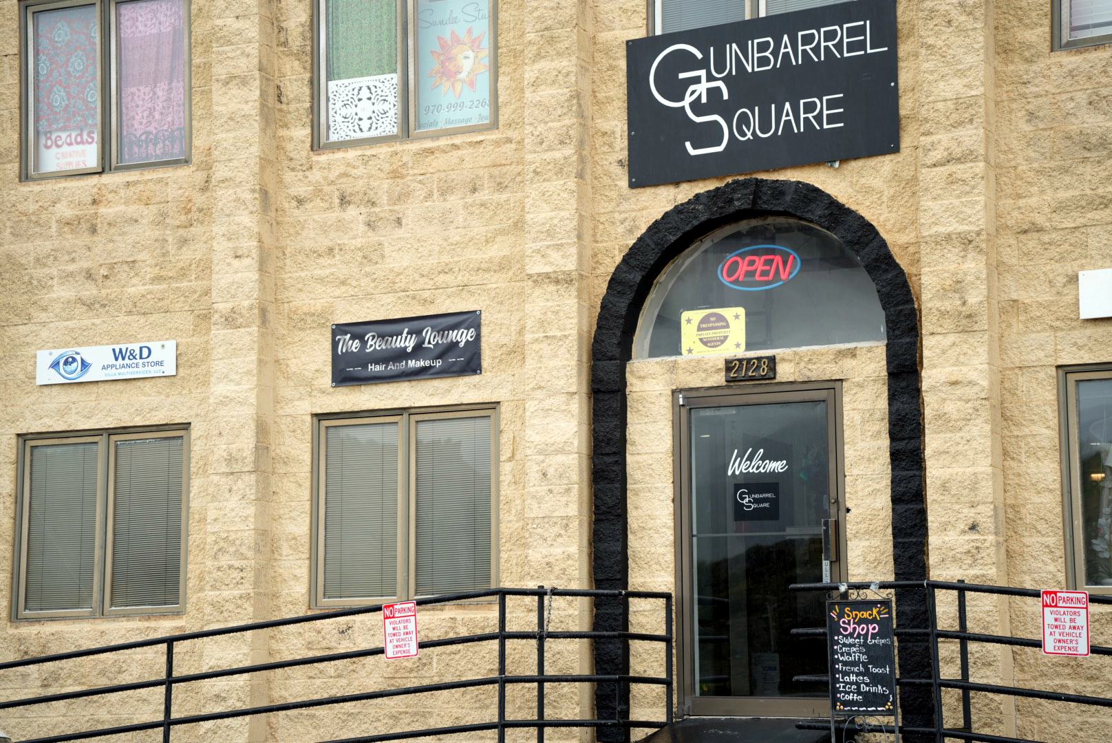 Building entrance at 2128 Railroad Ave